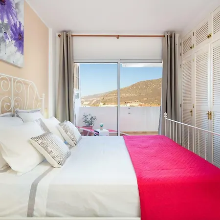 2 Bedrooms Flat In Sol Lägenhet